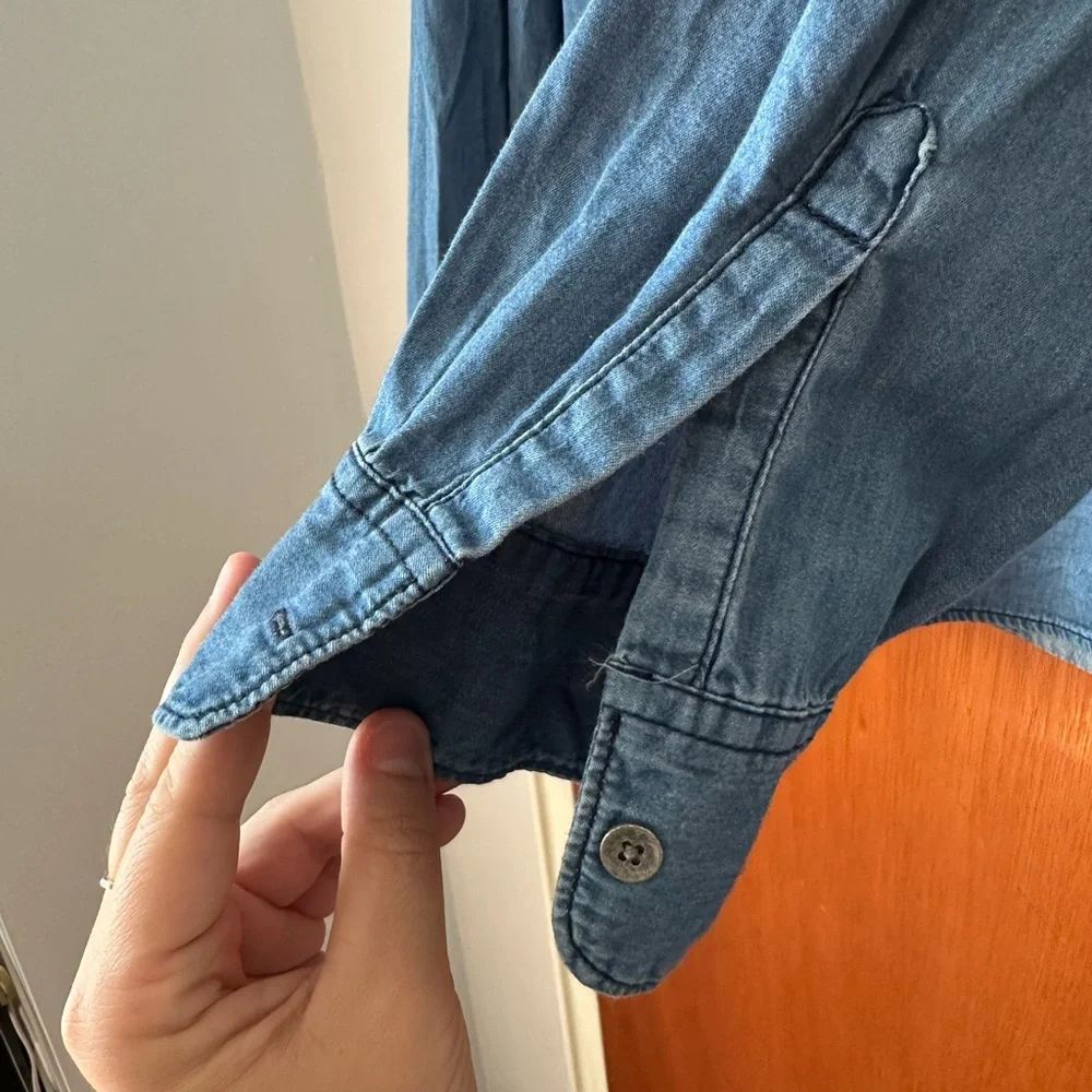 Old Navy Blue Denim Shirt - Picture 4 of 5